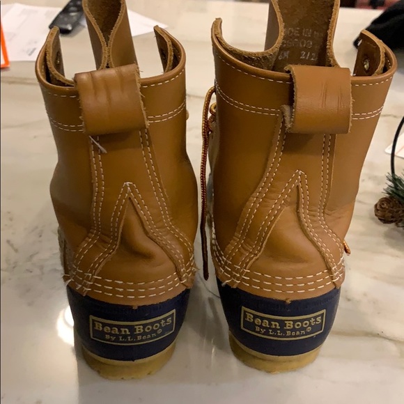 LL Bean Women’s Duck Boots - Picture 4 of 6